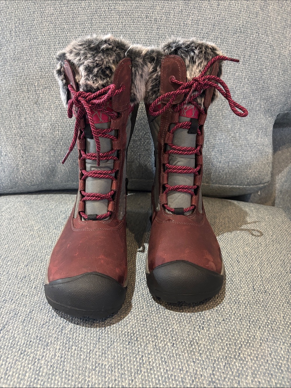Keen Hoodoo III weatherproof insulated boots! Women’s 8.5